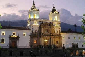 Quito: Must-see Sites Walking Tour With A Guide