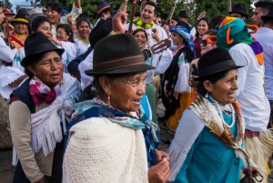 Quito: Old Town Highlights & Food Tour