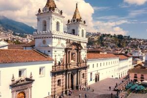 Quito: Old Town Highlights & Food Tour