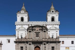Quito: Tour a pie por el casco antiguo con visita a la Iglesia Basílica