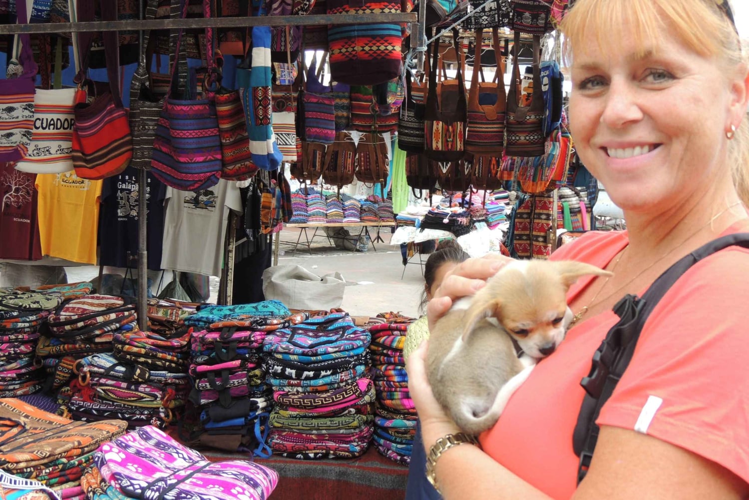 Quito: Otavalo Sightseeing och dagstur till hantverksmarknaden