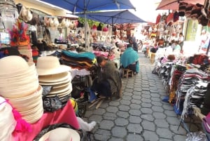 Quito: Otavalo Sightseeing och dagstur till hantverksmarknaden
