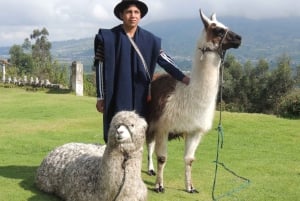 Quito: Otavalo Sightseeing och dagstur till hantverksmarknaden