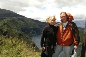 Quito: Otavalo Sightseeing och dagstur till hantverksmarknaden