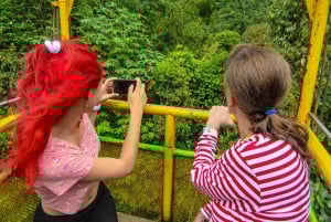 Quito: Private Mindo Cloud Forest Tour with Cable Car Ride