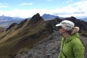 Quito: Private Pasochoa Reserve Hiking Tour