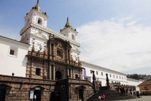 Quito: Street Food, Art and Historic City Tour