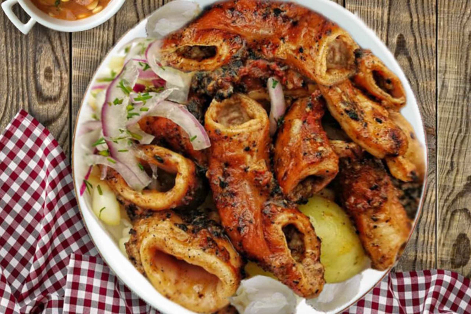 Quito: Street Food Tour with Private Transport