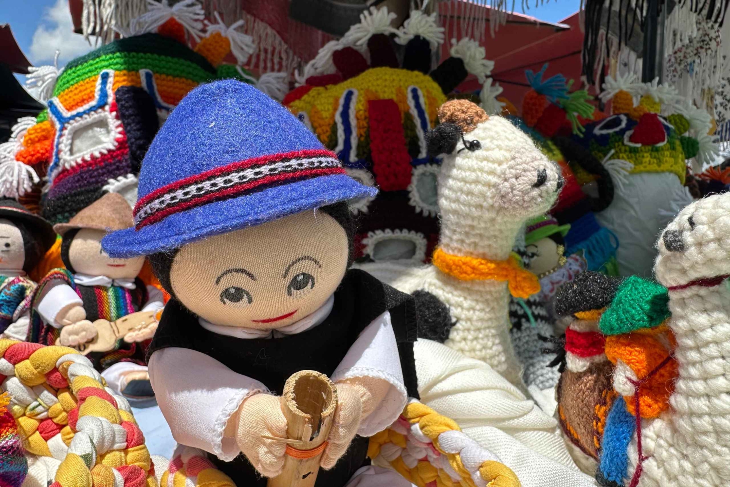 كيتو إلى أوتافالو وكويكوشا: جولة يومية رائعة