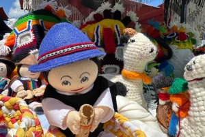 كيتو إلى أوتافالو وكويكوشا: جولة يومية رائعة