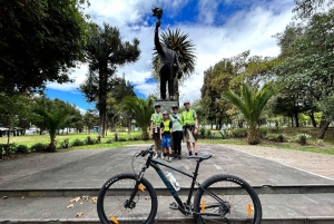 TOUR EN BICICLETA POR LA EVOLUCIÓN DE QUITO