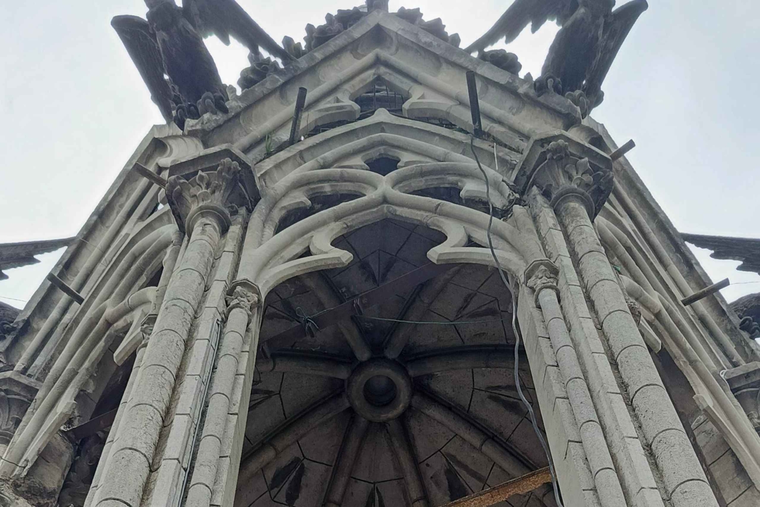 Quitos historiska centrum med familjen: Skattjakt till fots