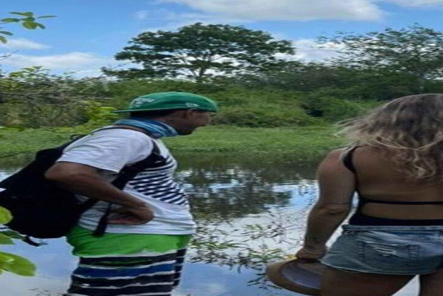 Santa Cruz : observation des tortues géantes et visite des tunnels de lave