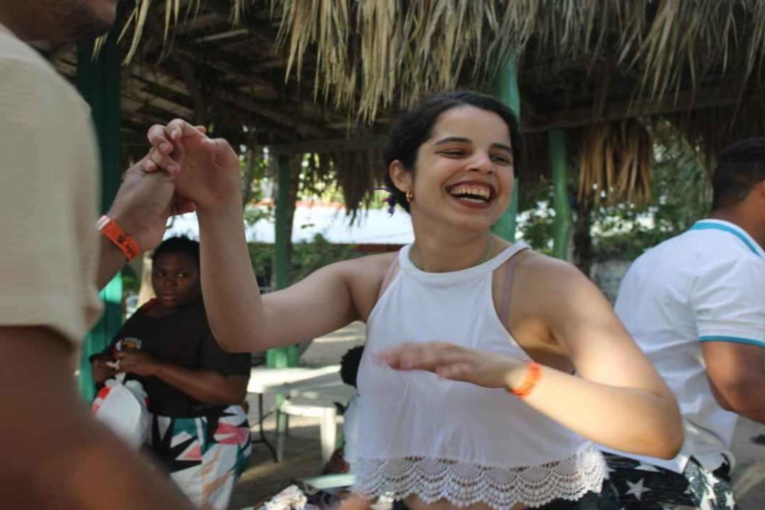 Santo Domingo: Clase privada de salsa, bachata y merengue