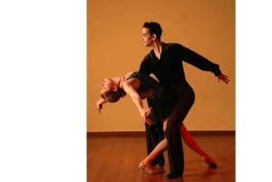Santo Domingo: Clase privada de salsa, bachata y merengue