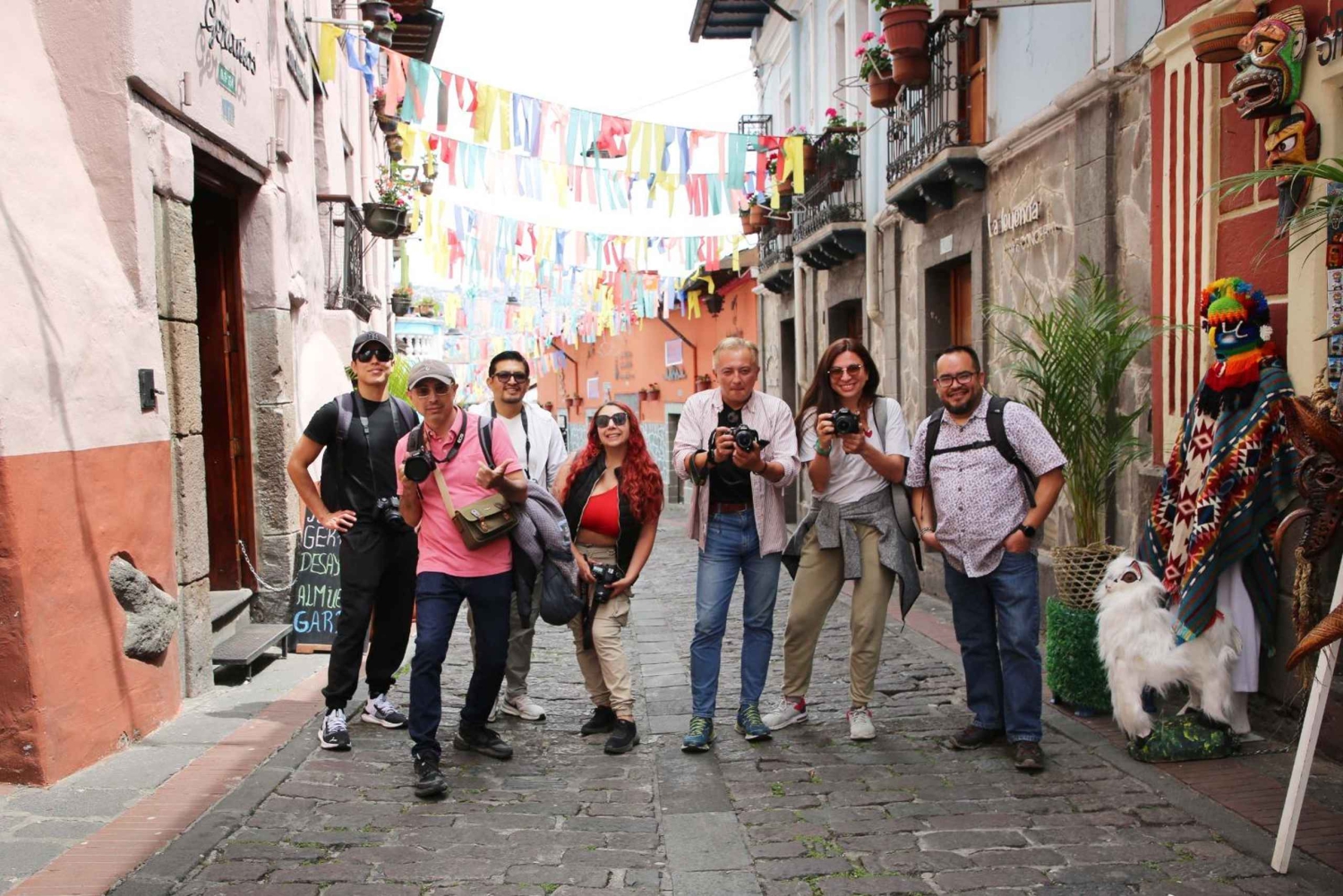 Walking photo tour in Quito's Historic Center