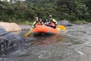 Rafting en eaux vives à partir de Banos - Privé