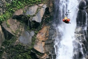 Vetoketjullinen Baños Puntzan Canopy