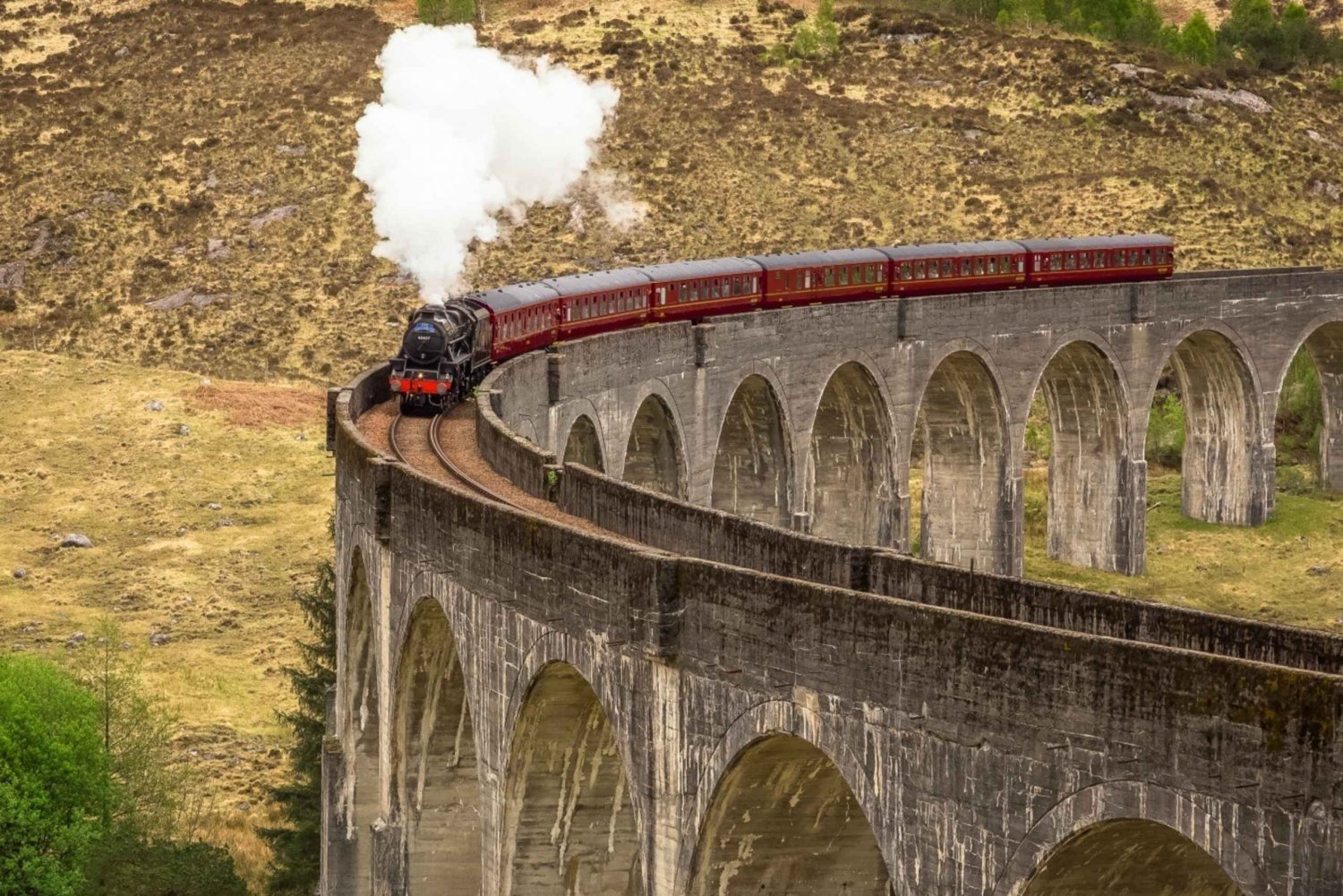 5Day Scottish Highlands, Loch Ness & Steam Train in Edinburgh My Guide Edinburgh
