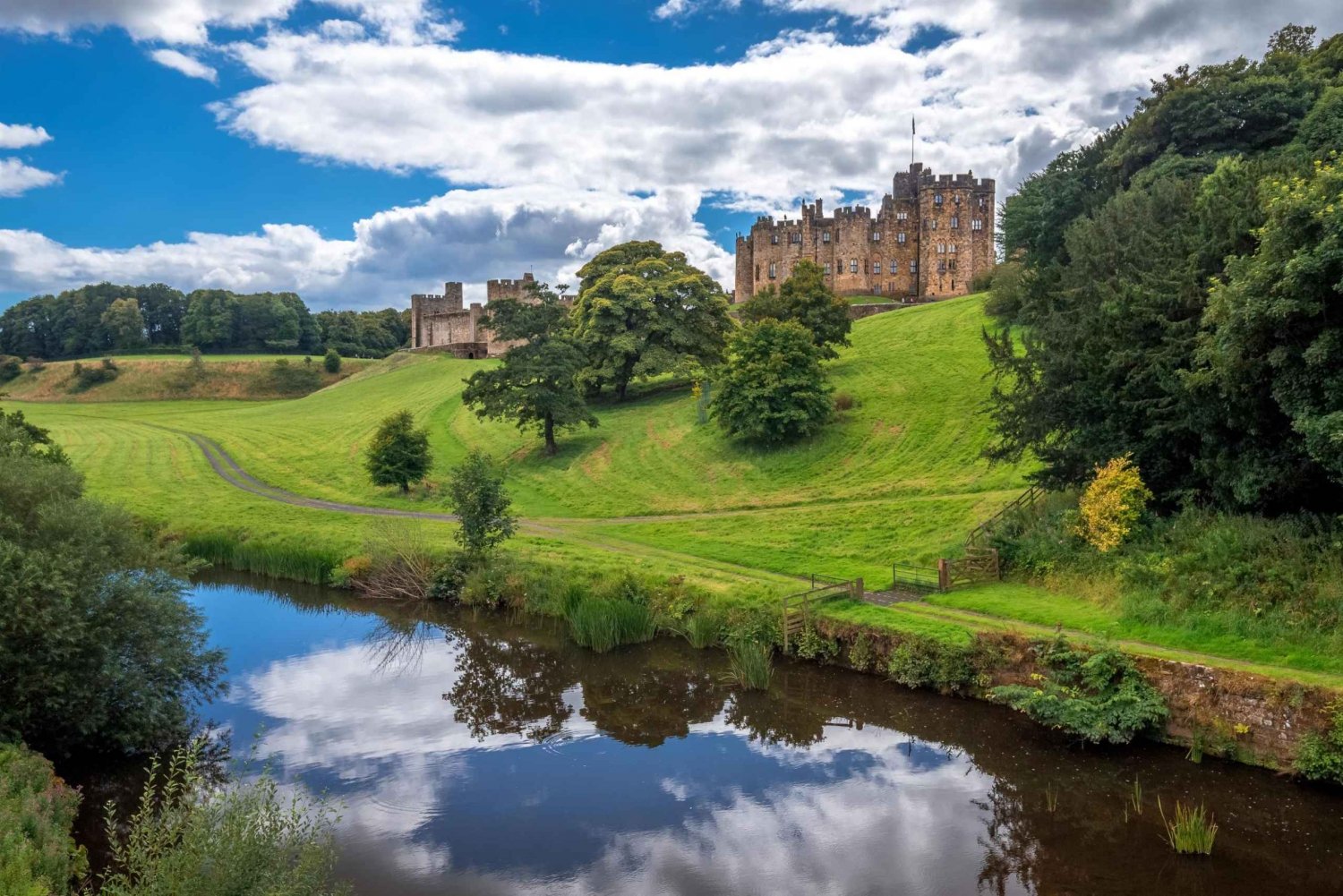 Zamek Alnwick i wycieczka po szkockich granicach z Edynburga