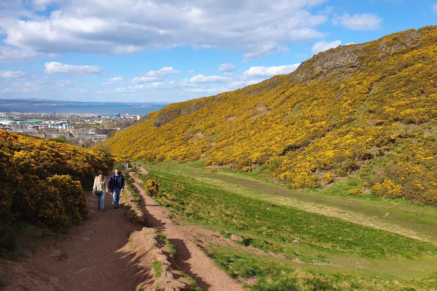 Edinburgh: Guided Hike to Arthur's Seat and Holyrood Park