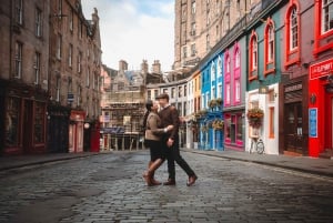 Edinburgh: Atmospheric Photoshoot in the Old Town