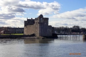 South Queensferry Crucero por el Castillo de Blackness en el estuario del Forth