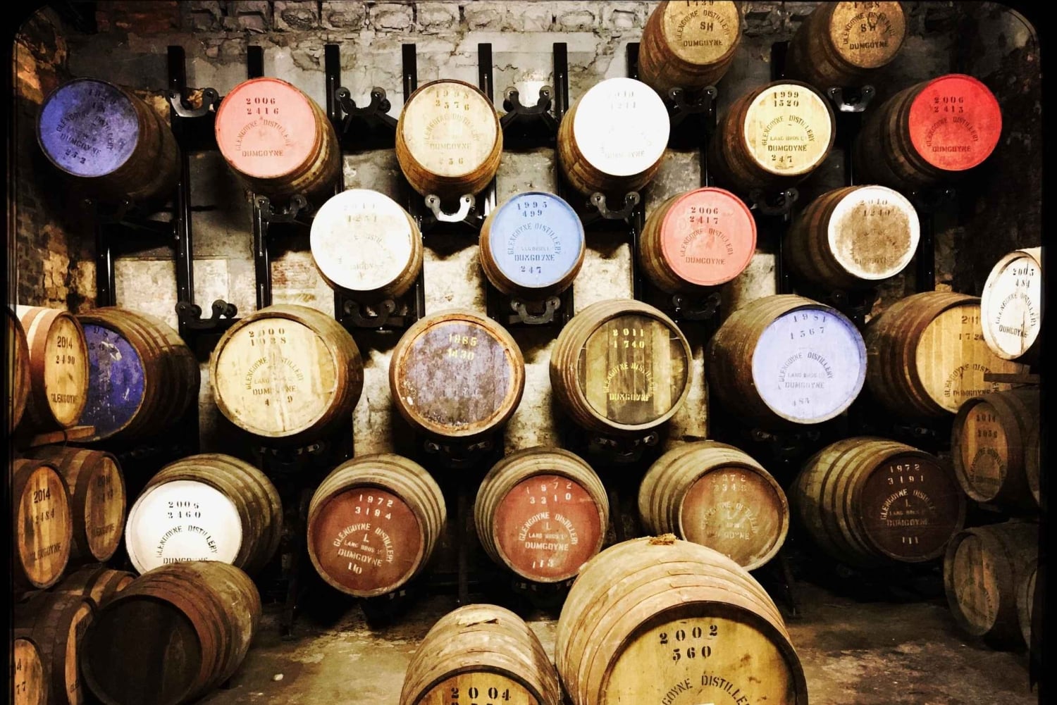 Casks & Chronicles: Jednodniowa wycieczka po destylarniach whisky