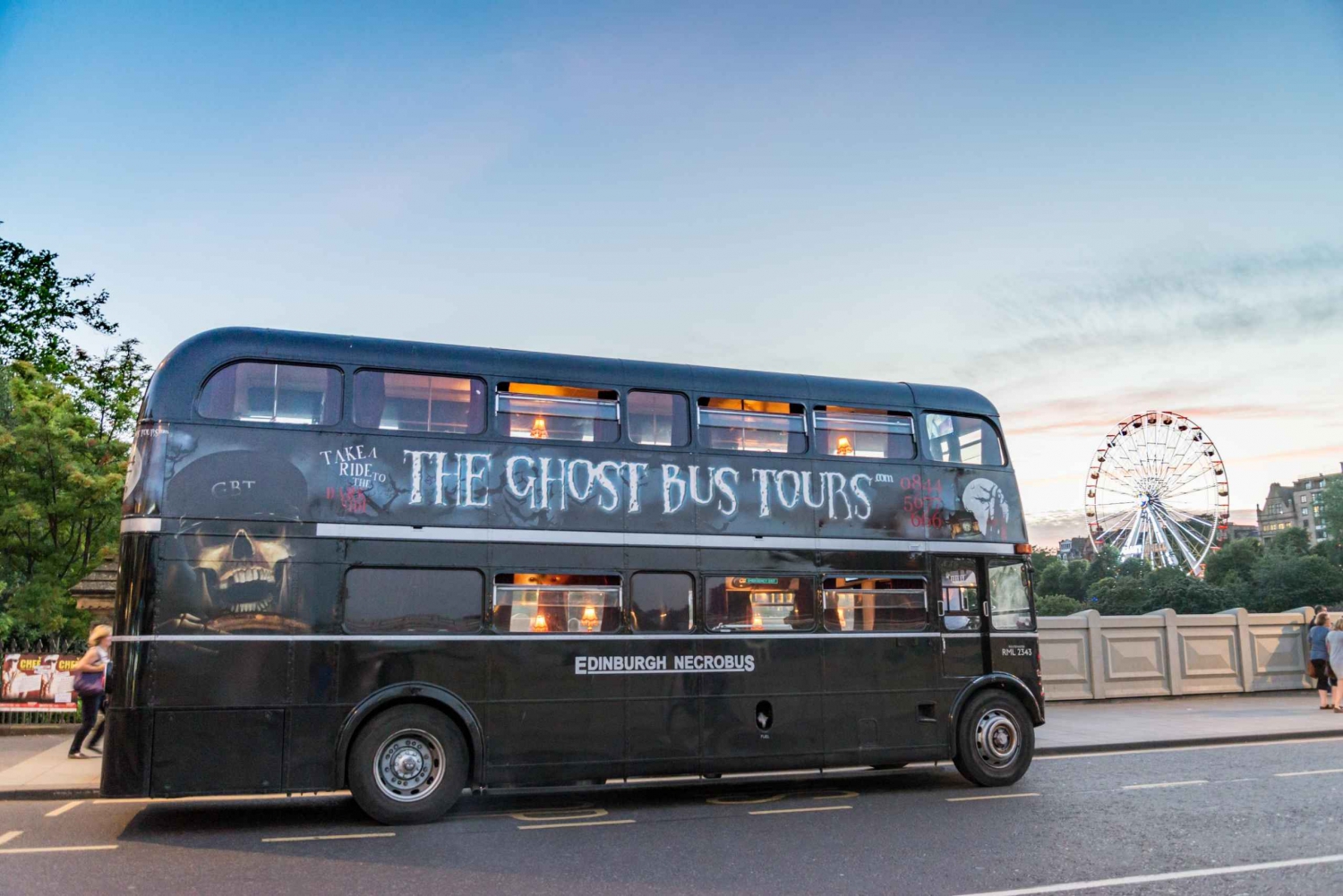 comedy horror bus tour edinburgh