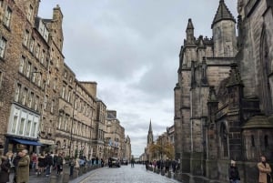 Dark Stories of Edinburgh: walking tour in French