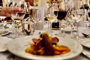 Kolacja i wycieczka z przewodnikiem z Twoim osobistym szkockim sommelierem