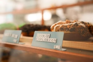 Eating Edinburgh: Old Town Food & Drinks Tour