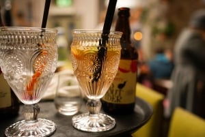 Eating Edinburgh: Old Town Food & Drinks Tour