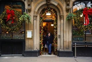 Eating Edinburgh: Old Town Food & Drinks Tour