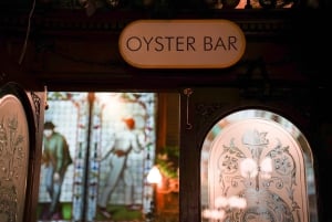 Eating Edinburgh: Old Town Food & Drinks Tour