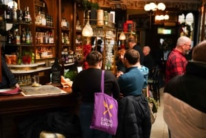 Eating Edinburgh: Old Town Food & Drinks Tour