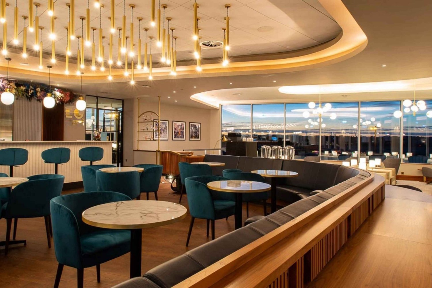 EDI Aeroporto de Edimburgo: Plaza Premium Lounge