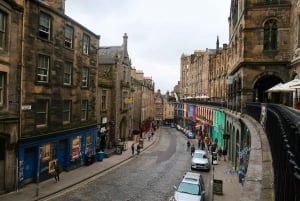 Edinburgh: City Highlights Walking Tour