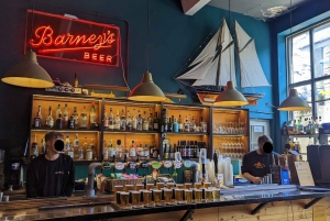 Edinburgh: Craft Beer and Bar Tour with 8 Tastings