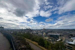 Édimbourg : une balade dans la ville avec des visites touristiques et des pintes