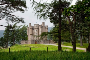 Edinburgh: Koninklijke rondleiding door Balmoral Castle en Scone Palace
