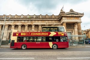 Edinburgh: Hop-On/Hop-Off-Tour mit dem Big Bus im offenen Bus