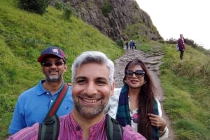 Edinburgh: Book a Local Friend