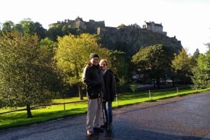 Edinburgh: Book a Local Friend