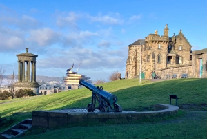 Edinburgh: Guided Hike to Arthur's Seat and Calton Hill