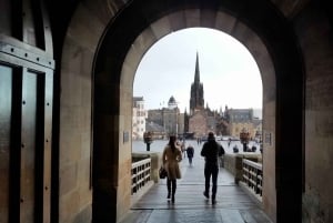 Edimburgo: Tour storico guidato del castello di Edimburgo con biglietti