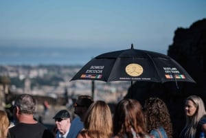Edinburgh: Guidet tur til slottet og billet til Holyrood Palace