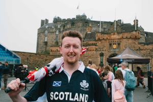 Edinburgh Castle Guided Walking Tour with A True Scotsman