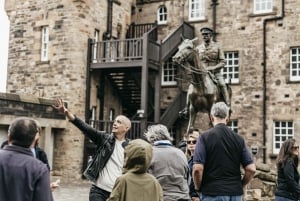 Edinburgh Slot: Highlights Tour med billetter, kort og guide