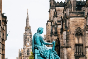 Edinburgh: Rundvisning på slottet og i den gamle bydel med billetter, kort og guide